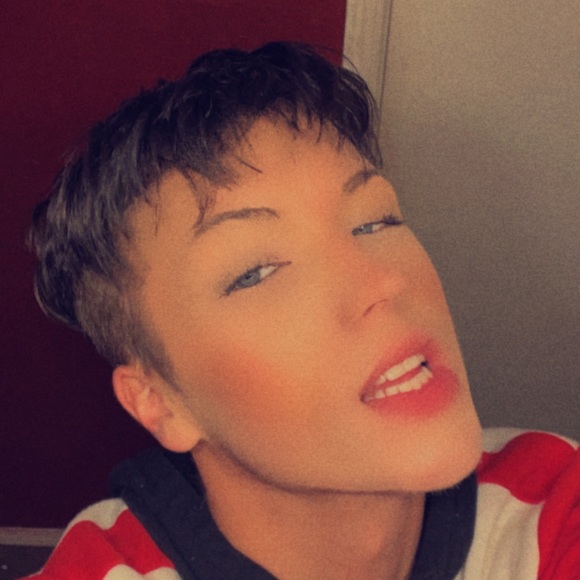 Meet your Posher, Nathan - Picture 1 of 1